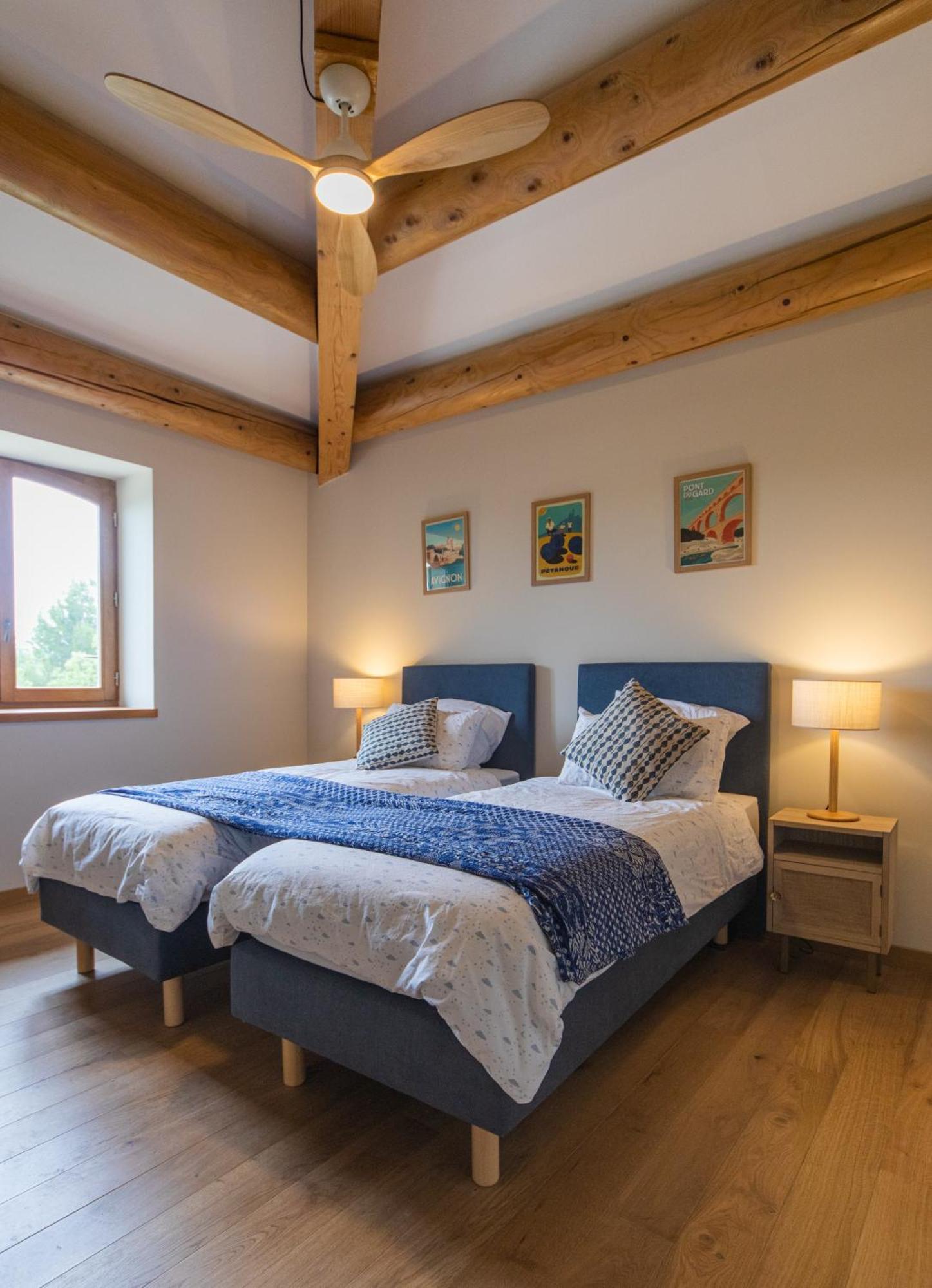 Saint-Paulet-de-Caisson 레 에토엘 드 프로방스 B&B 객실 사진